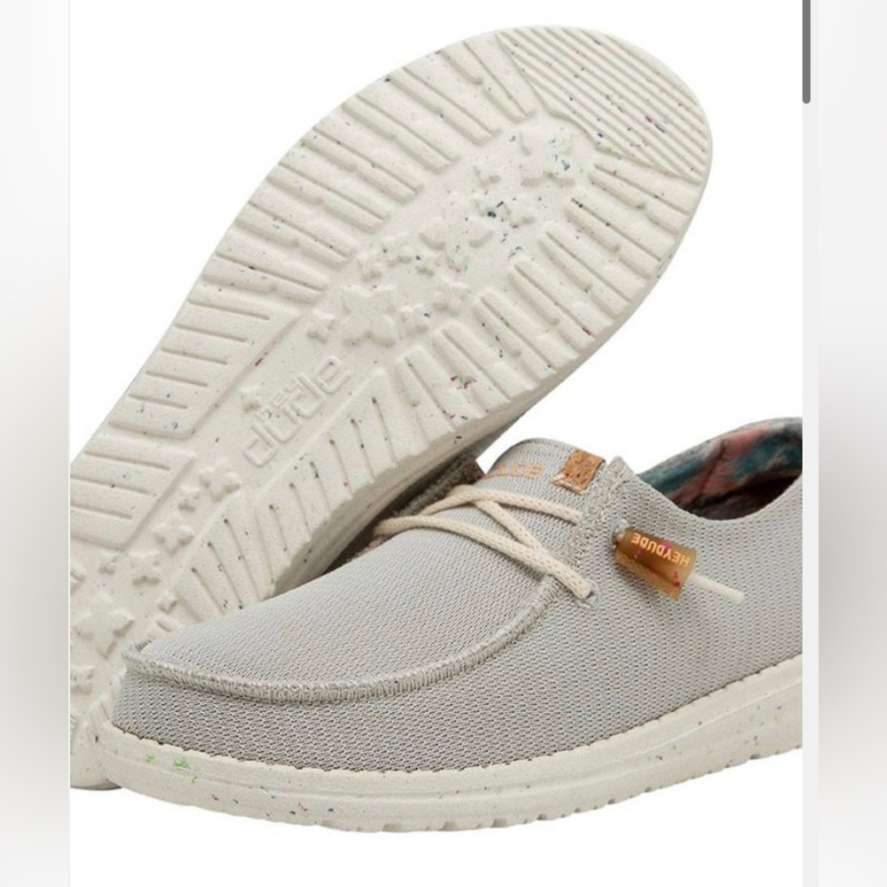 NWT Hey Dude Wendy Knit W sz 9 color: cloud